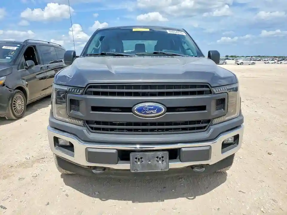 1FTEW1E49KKD84972 2019 FORD F150-4