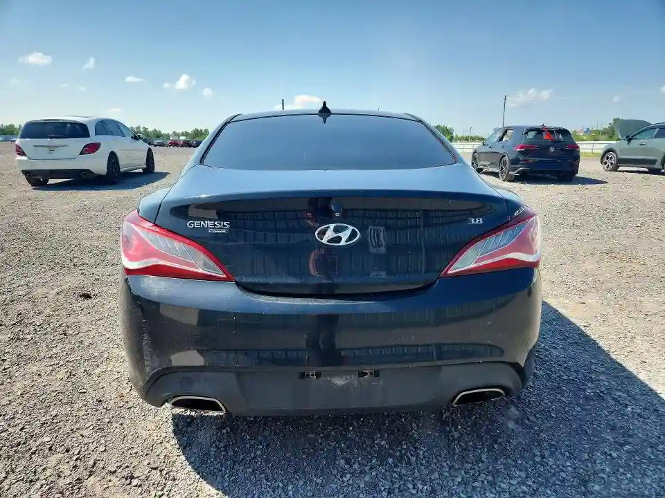 KMHHU6KJ2GU133275 2016 HYUNDAI GENESIS-5