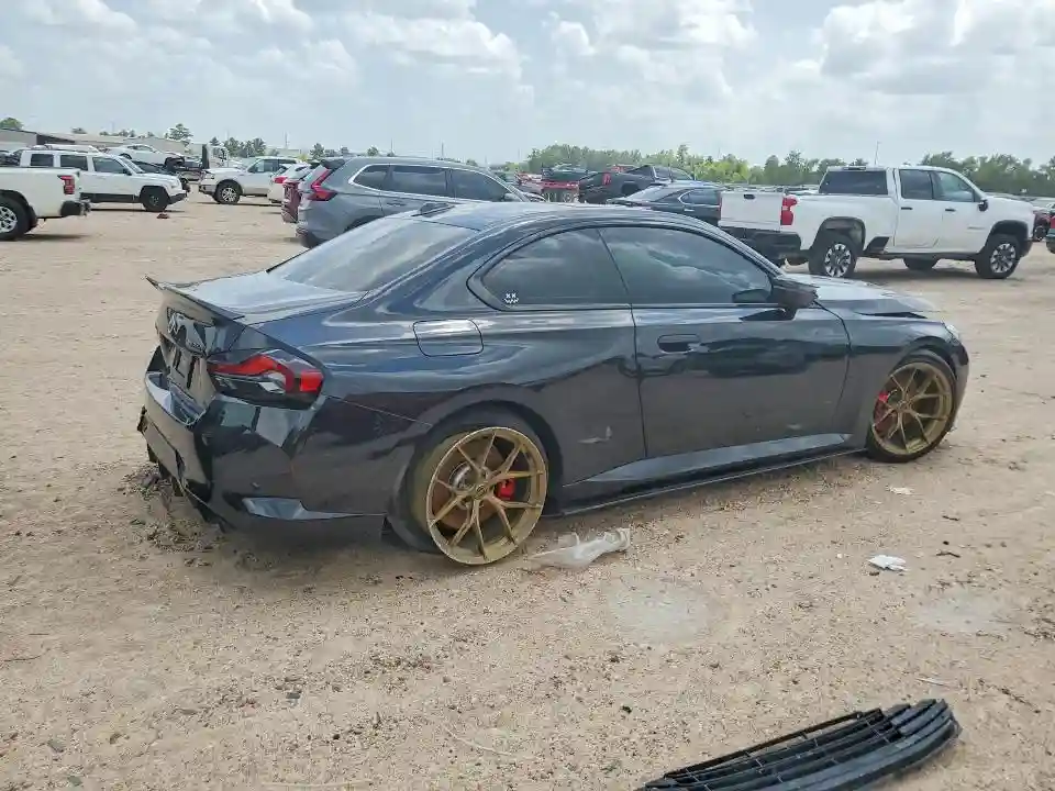 3MW53CM08P8D25842 2023 BMW M2-2