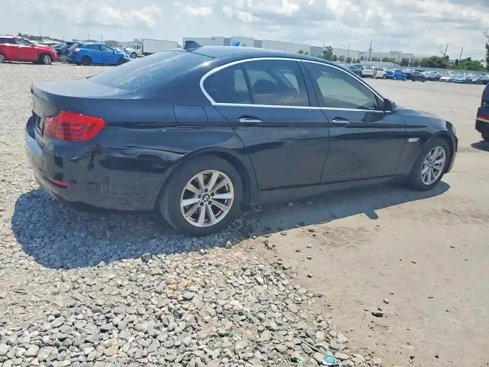 WBA5A7C55FD624538 2015 BMW 5 SERIES-2