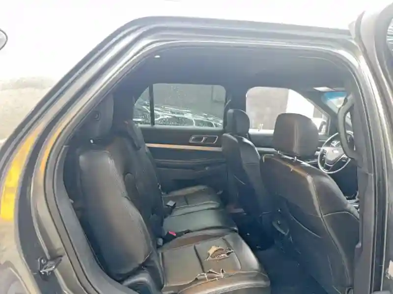 1FM5K8D88HGA45670 2017 FORD EXPLORER-5