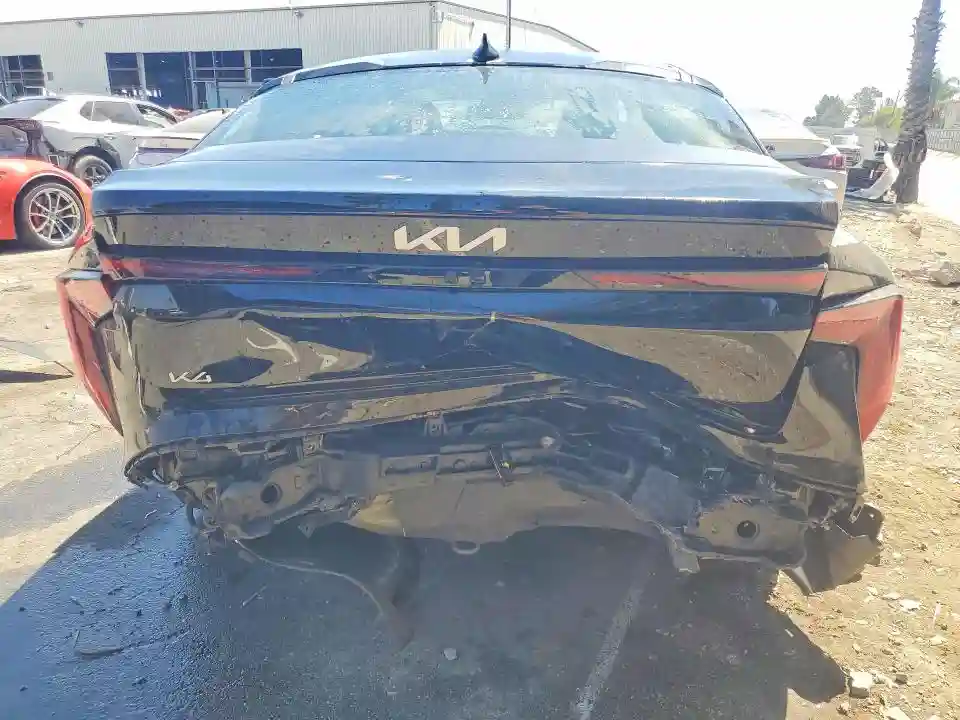 3KPFT4DE8TE270023 2026 KIA K4 LXS-5