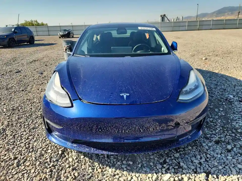 5YJ3E1EB7KF465023 2019 TESLA MODEL 3-4