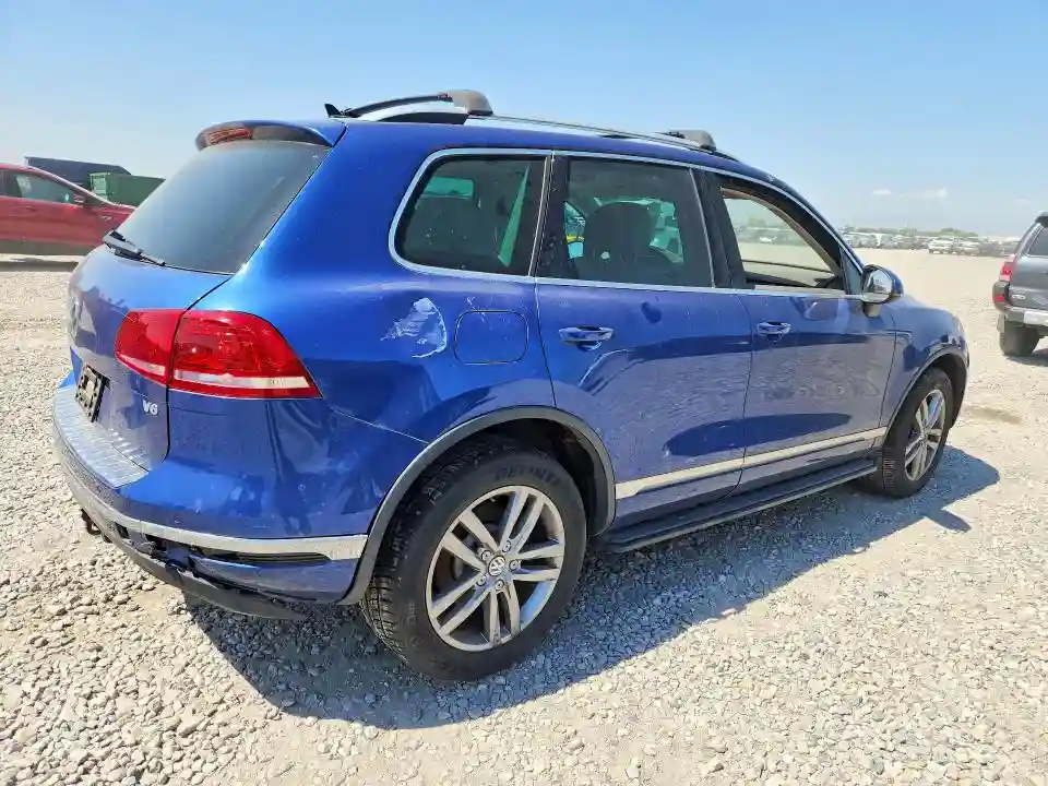 WVGEF9BP2GD010093 2016 VOLKSWAGEN TOUAREG-2