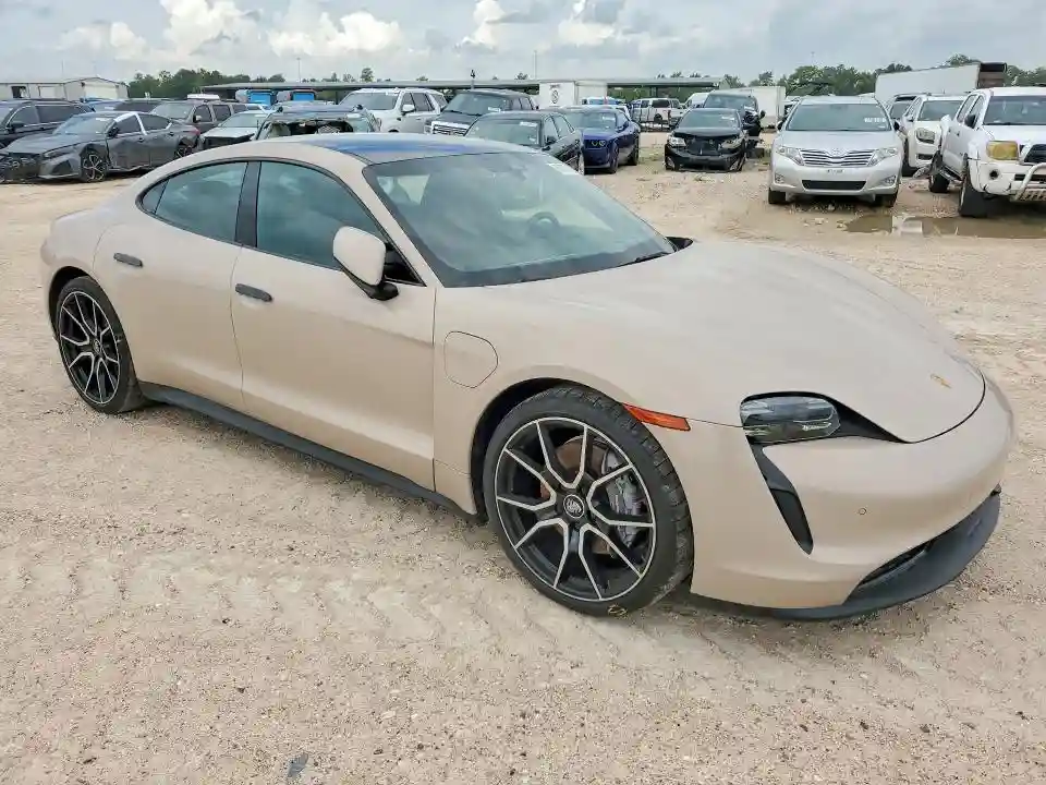 WP0AA2Y10RSA10817 2024 PORSCHE TAYCAN-3