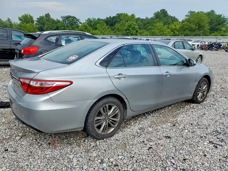 4T1BF1FK1HU645651 2017 TOYOTA CAMRY-2
