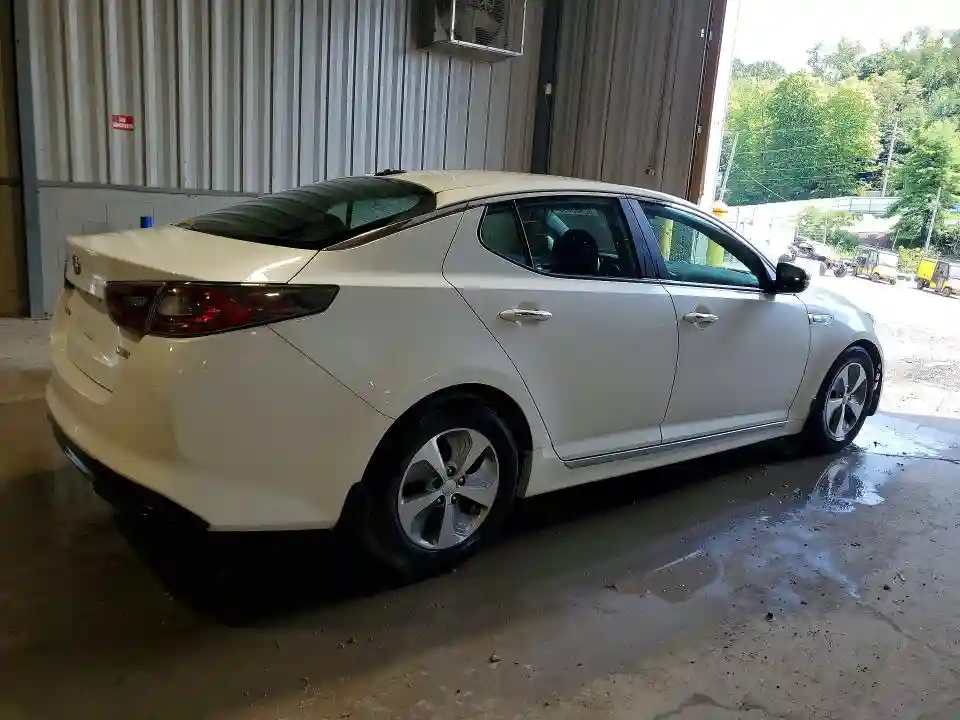 KNAGM4AD5F5077239 2015 KIA OPTIMA-2