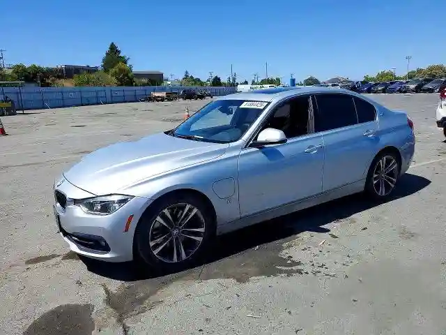 WBA8E1C57HK895095 2017 BMW 3 SERIES-0