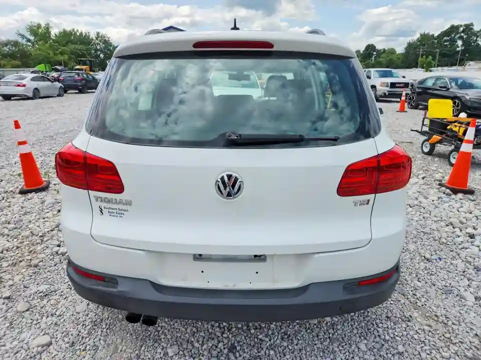 WVGAV7AX1GW523766 2016 VOLKSWAGEN TIGUAN-5