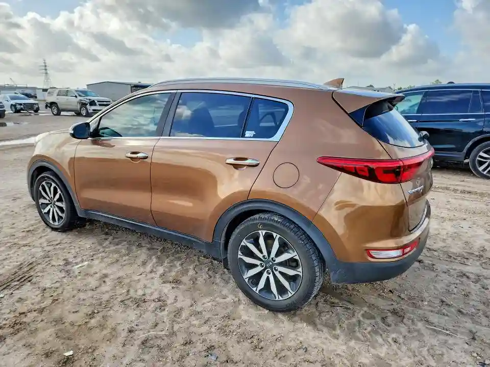 KNDPN3AC9J7422352 2018 KIA SPORTAGE-1