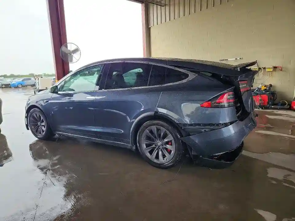 5YJXCDE44JF081127 2018 TESLA MODEL X-1