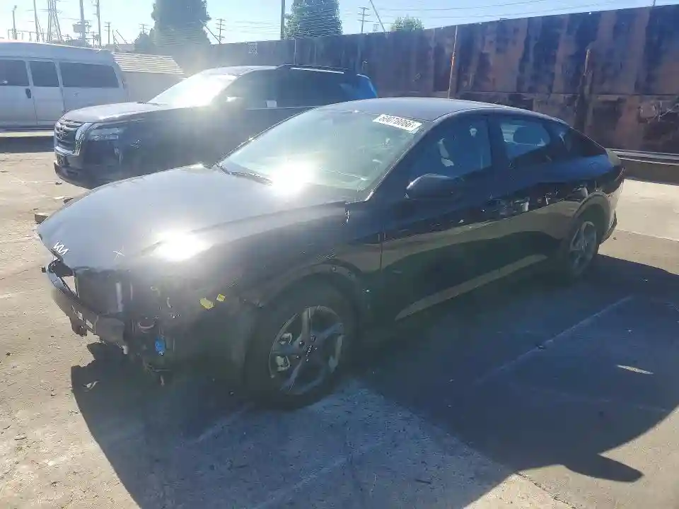 3KPFT4DE8SE169269 2025 KIA K4 LX-0