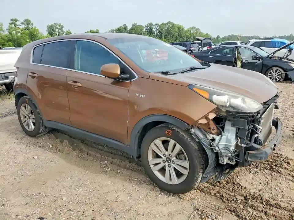 KNDPMCAC5J7447493 2018 KIA SPORTAGE-3