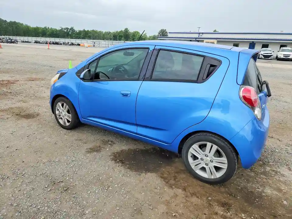 KL8CD6S91FC765685 2015 CHEVROLET SPARK-1
