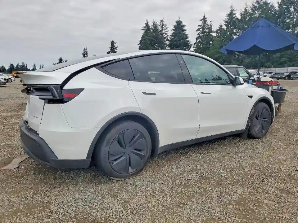 7SAYGDEE5TF334933 2026 TESLA MODEL Y-2