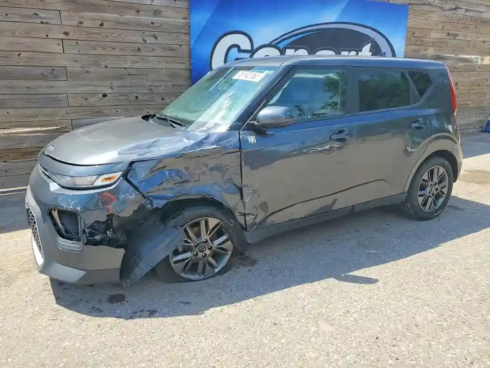 KNDJ23AU2M7794417 2021 KIA SOUL-0