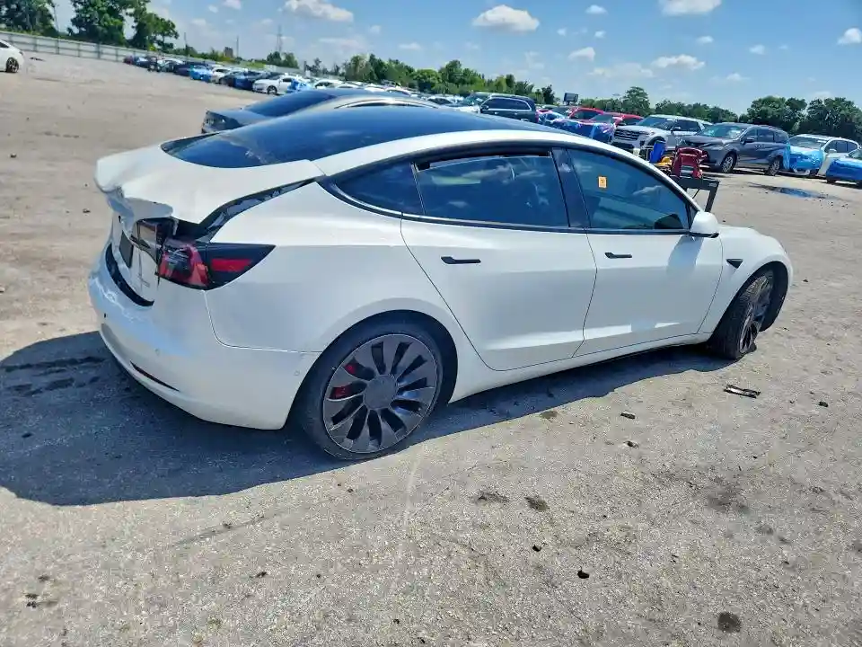 5YJ3E1ECXMF088456 2021 TESLA MODEL 3-2