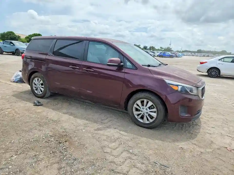 KNDMB5C16H6241163 2017 KIA SEDONA-3