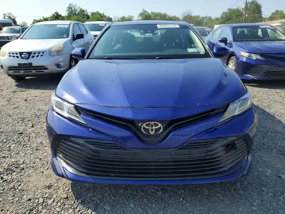 JTNB11HK0J3011187 2018 TOYOTA CAMRY-4