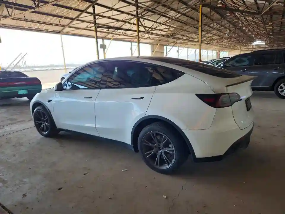 7SAYGDED1RF193049 2024 TESLA MODEL Y-1