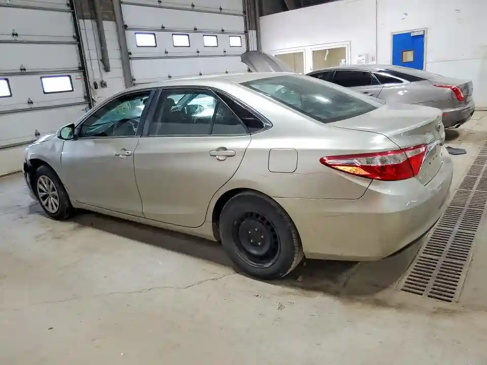 4T4BF1FKXGR523522 2016 TOYOTA CAMRY-1