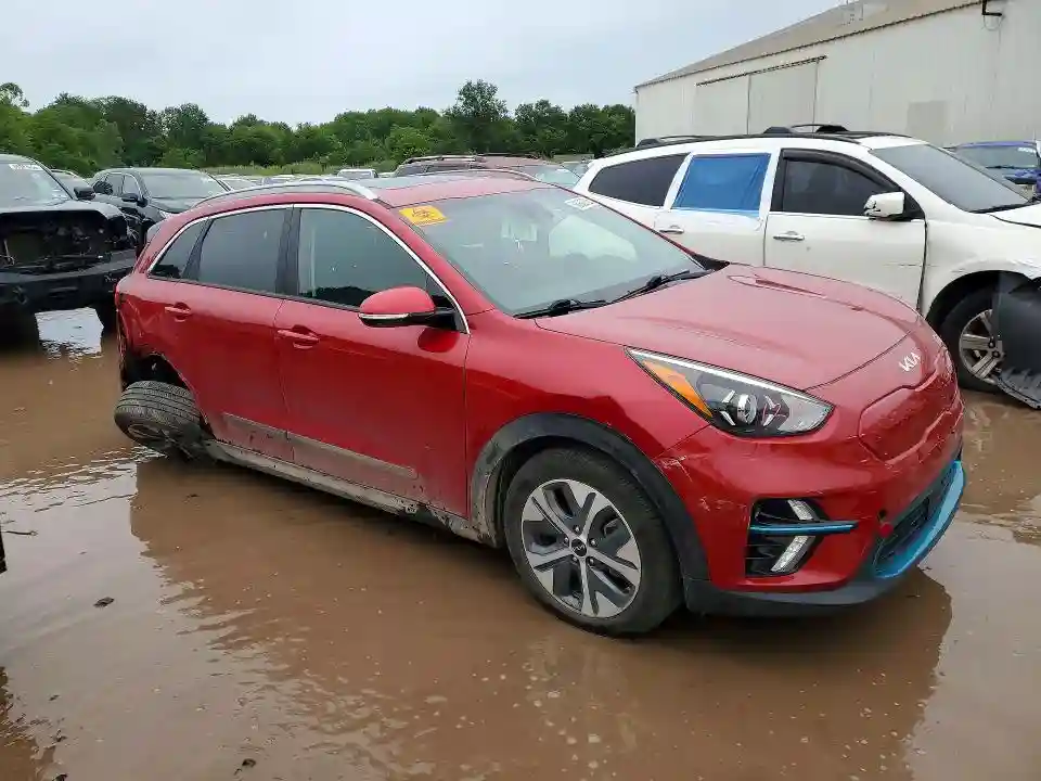 KNDCE3LG1N5124913 2022 KIA NIRO-3