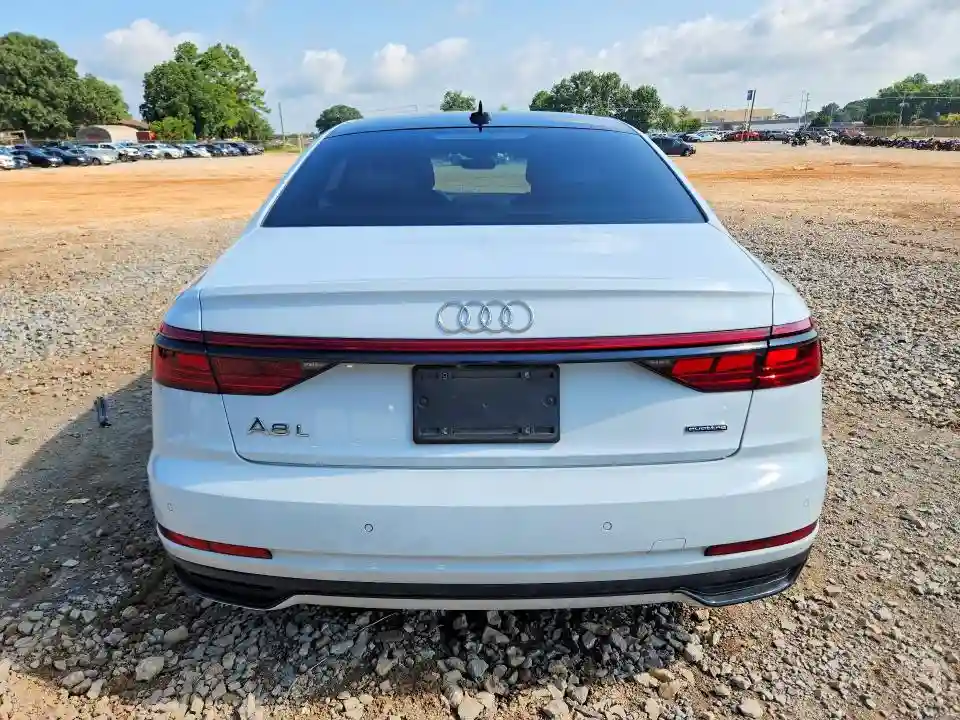 WAU8DAF89KN013116 2019 AUDI A8-5
