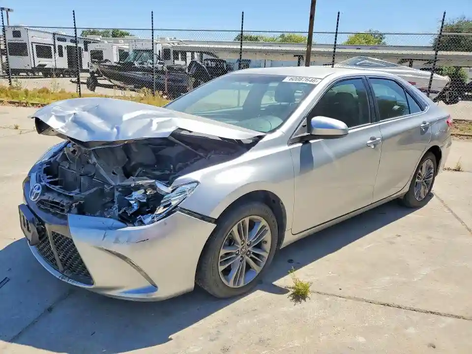 4T1BF1FKXGU229743 2016 TOYOTA CAMRY-0