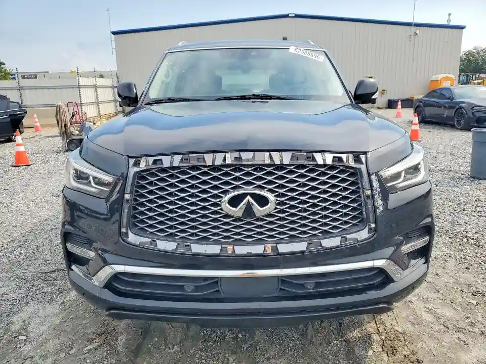 JN8AZ2AF9M9716958 2021 INFINITI QX80-4