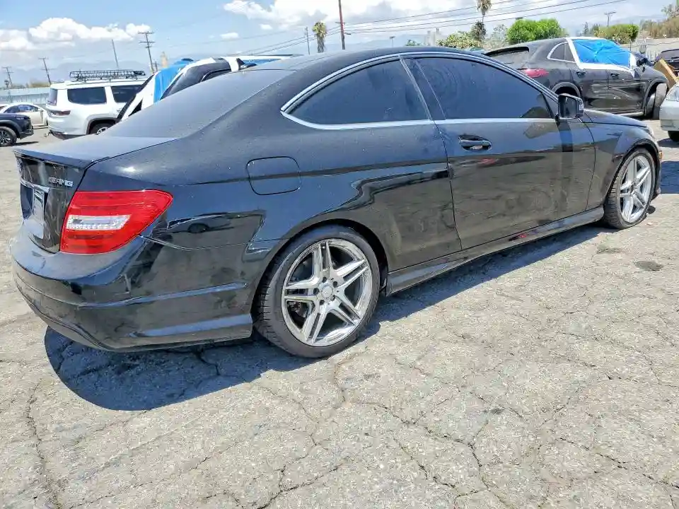 WDDGJ4HB7FG385734 2015 MERCEDES-BENZ C-CLASS-2