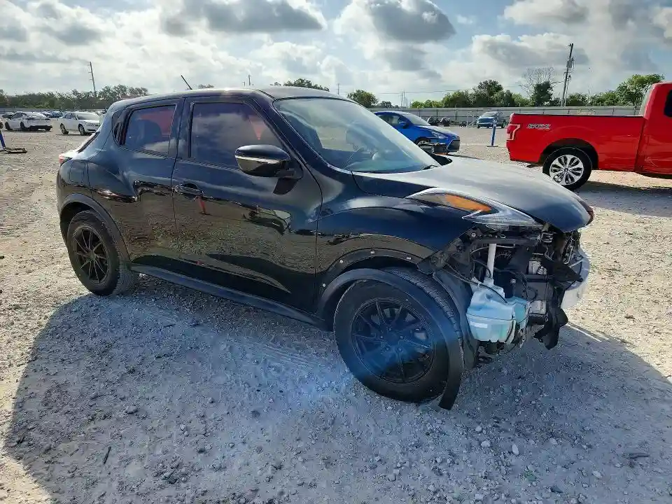 JN8AF5MR4HT701860 2017 NISSAN JUKE-3