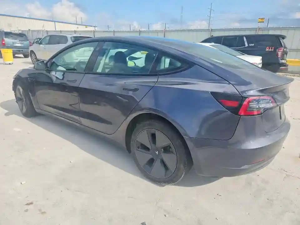 5YJ3E1EA5MF093398 2021 TESLA MODEL 3-1