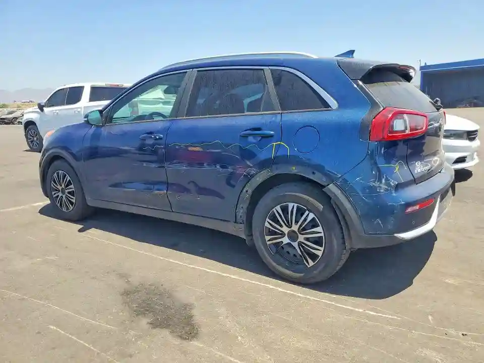 KNDCE3LC1H5072779 2017 KIA NIRO-1