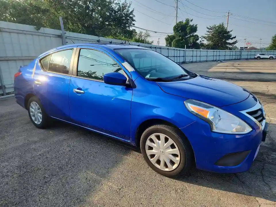 3N1CN7AP8HL801750 2017 NISSAN VERSA-3