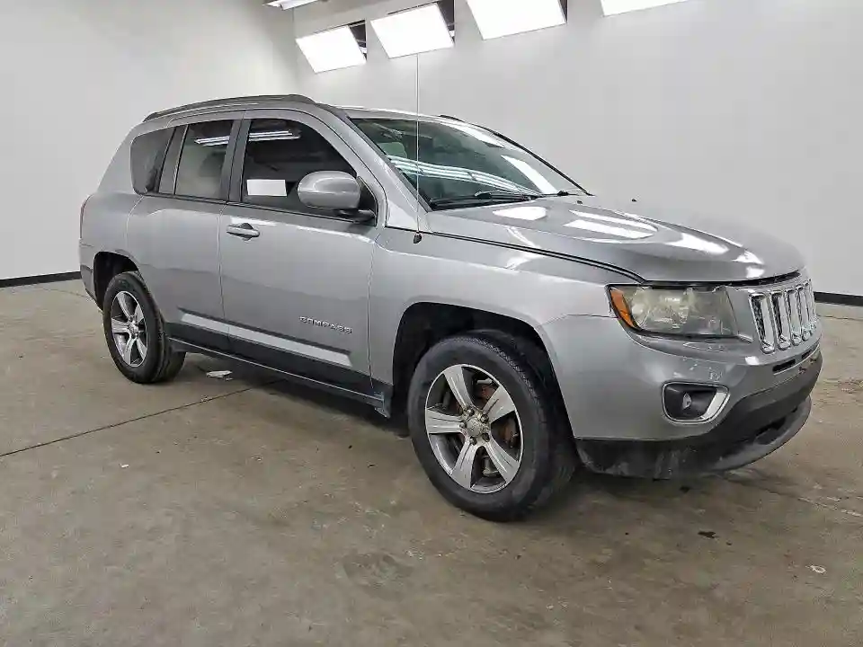 1C4NJDEB0GD674589 2016 JEEP COMPASS-3