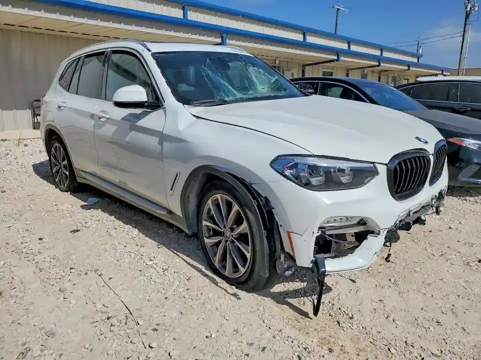 5UXTR7C56KLF29359 2019 BMW X3-3