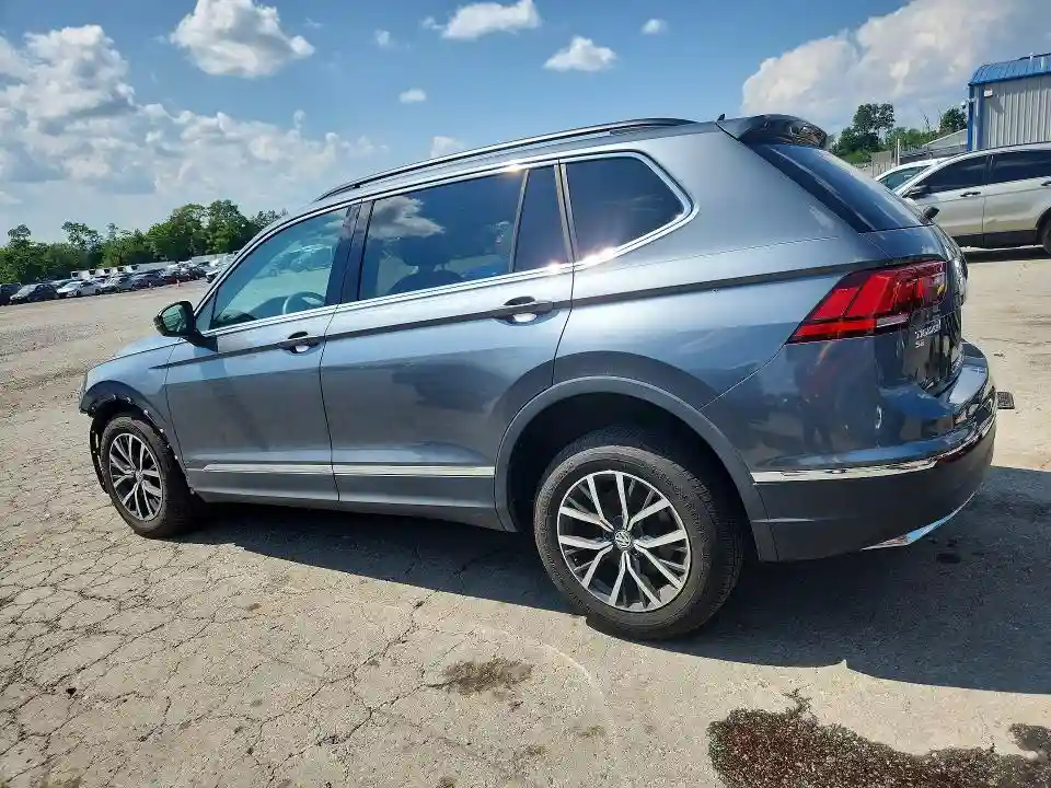 3VV2B7AX1LM086526 2020 VOLKSWAGEN TIGUAN-1