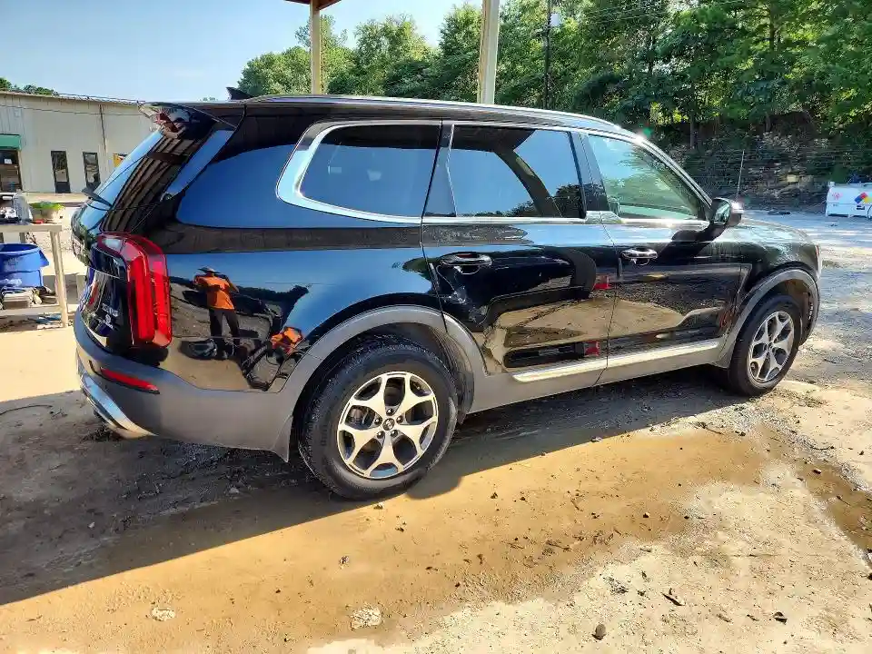 5XYP34HC9LG028938 2020 KIA TELLURIDE-2
