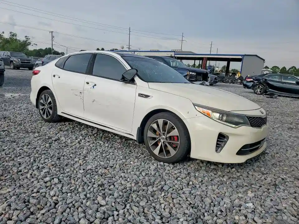 5XXGV4L21GG032856 2016 KIA OPTIMA-3