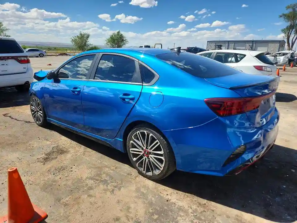 3KPF44AC8NE481449 2022 KIA FORTE-1