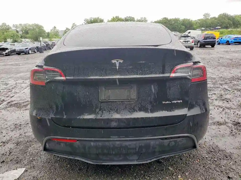 7SAYGDEE3PA184355 2023 TESLA MODEL Y-5
