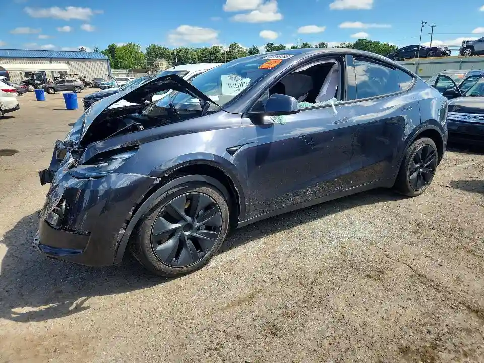 7SAYGDEE6RA330234 2024 TESLA MODEL Y-0