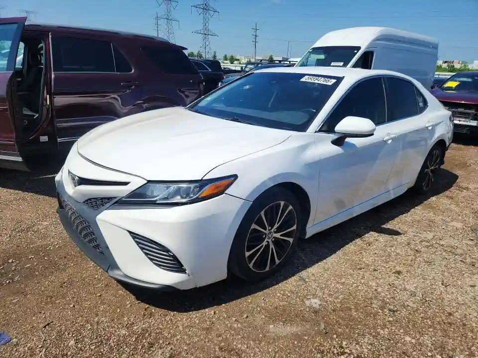 4T1B11HK0JU605062 2018 TOYOTA CAMRY-0