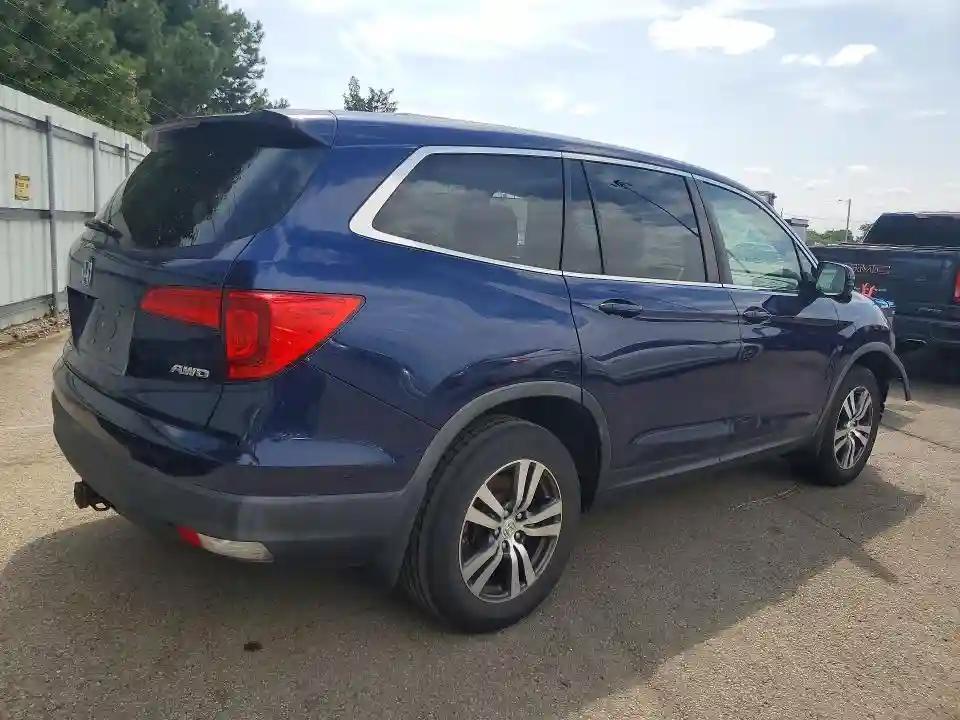 5FNYF6H52HB079267 2017 HONDA PILOT-2