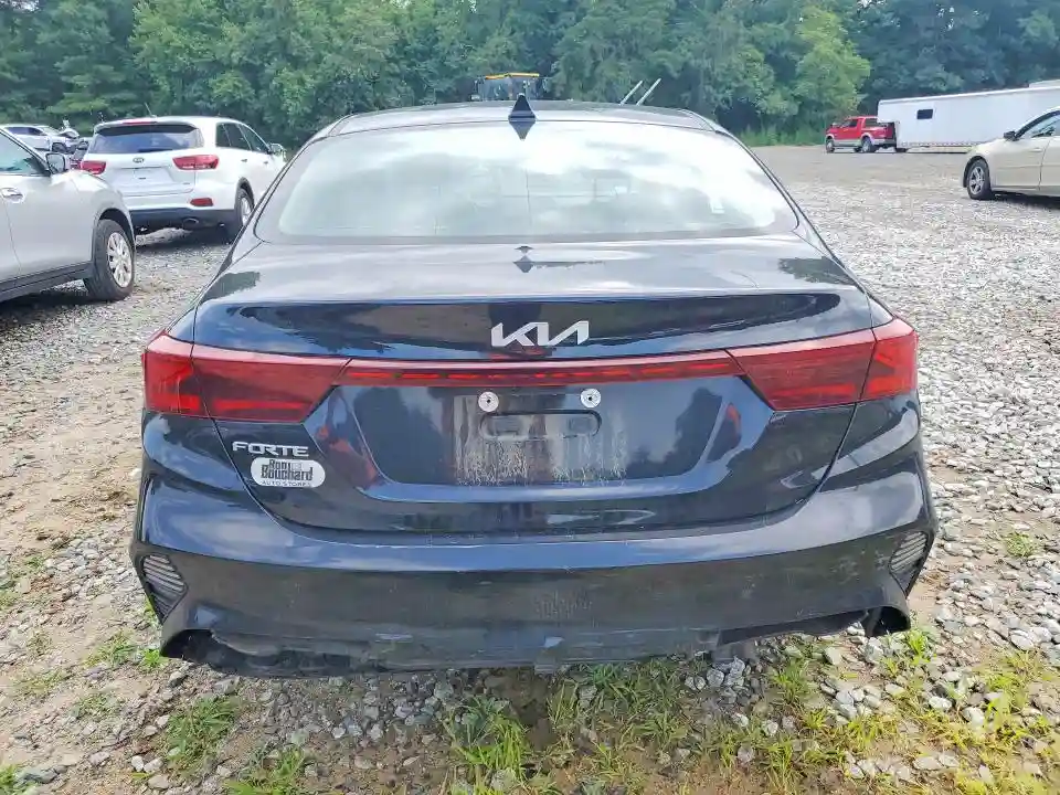 3KPF24AD0NE467043 2022 KIA FORTE-5
