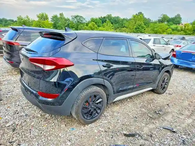 KM8J33A46HU381299 2017 HYUNDAI TUCSON-2