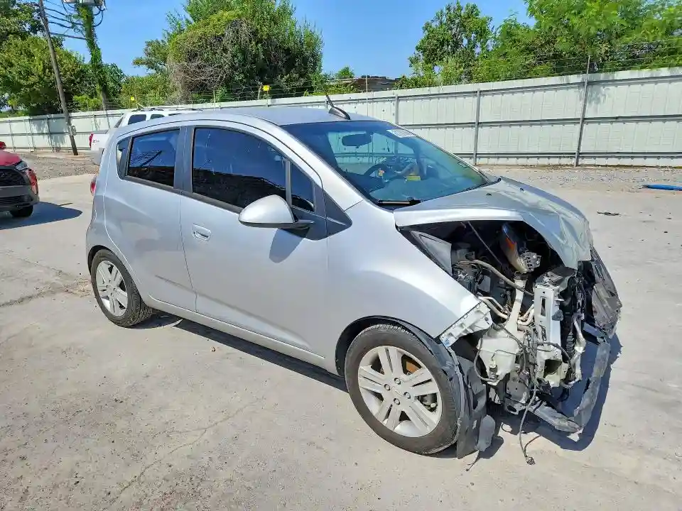 KL8CD6S98FC761682 2015 CHEVROLET SPARK-3