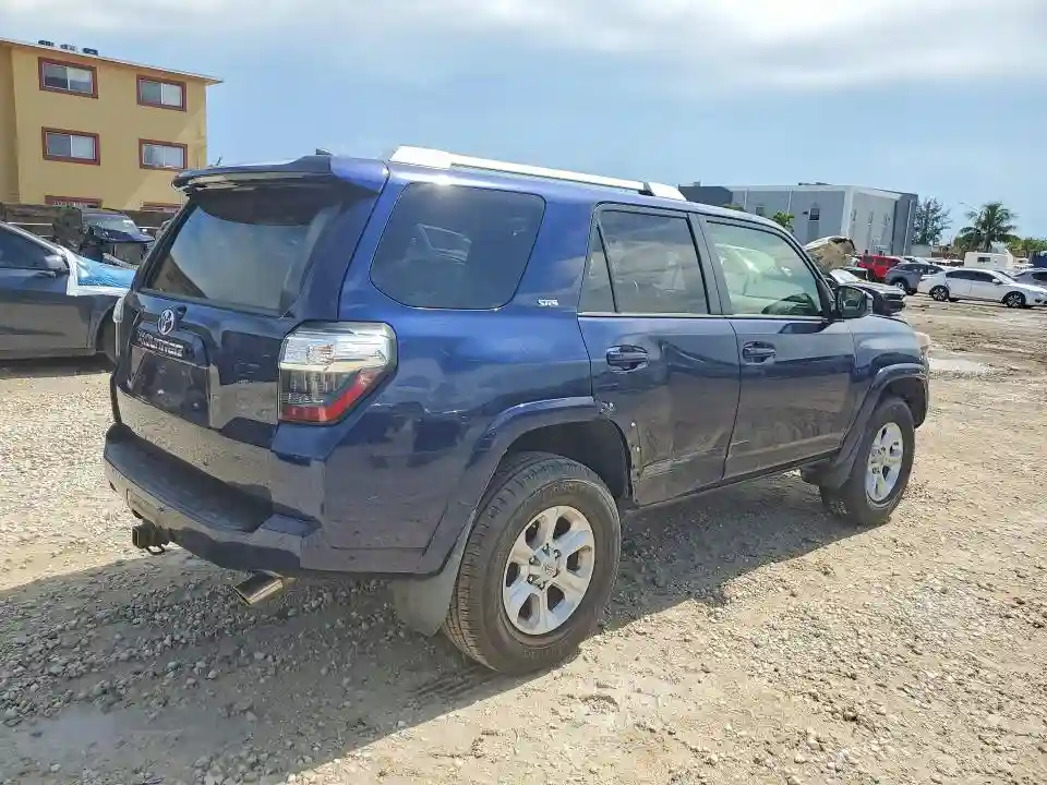 JTEBU5JR4H5438635 2017 TOYOTA 4RUNNER-2