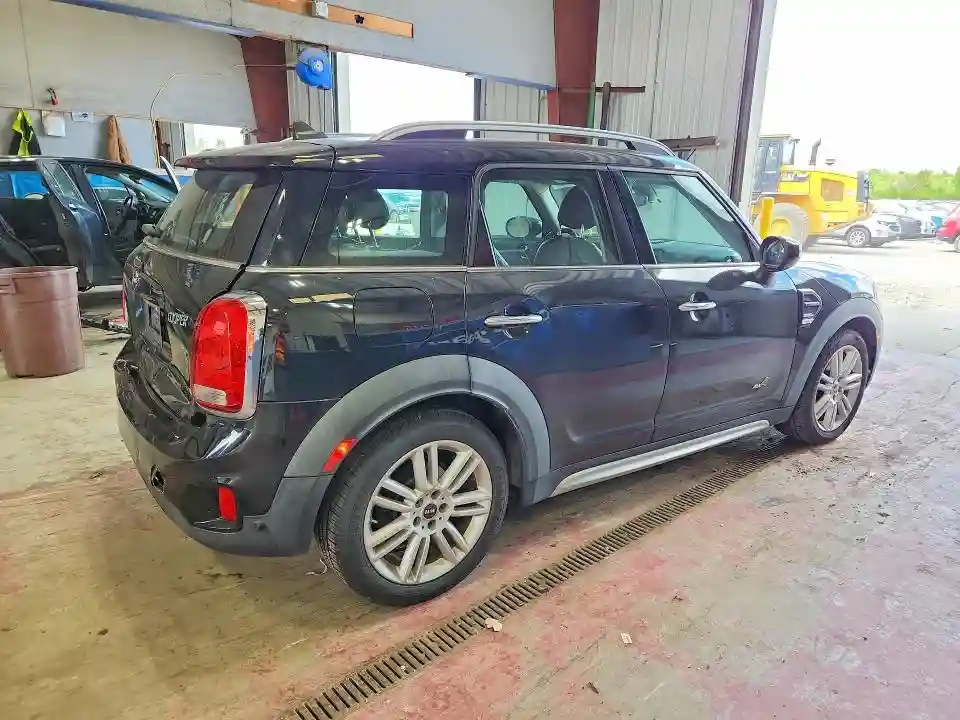 WMZYW5C06L3L15219 2020 MINI COOPER-2