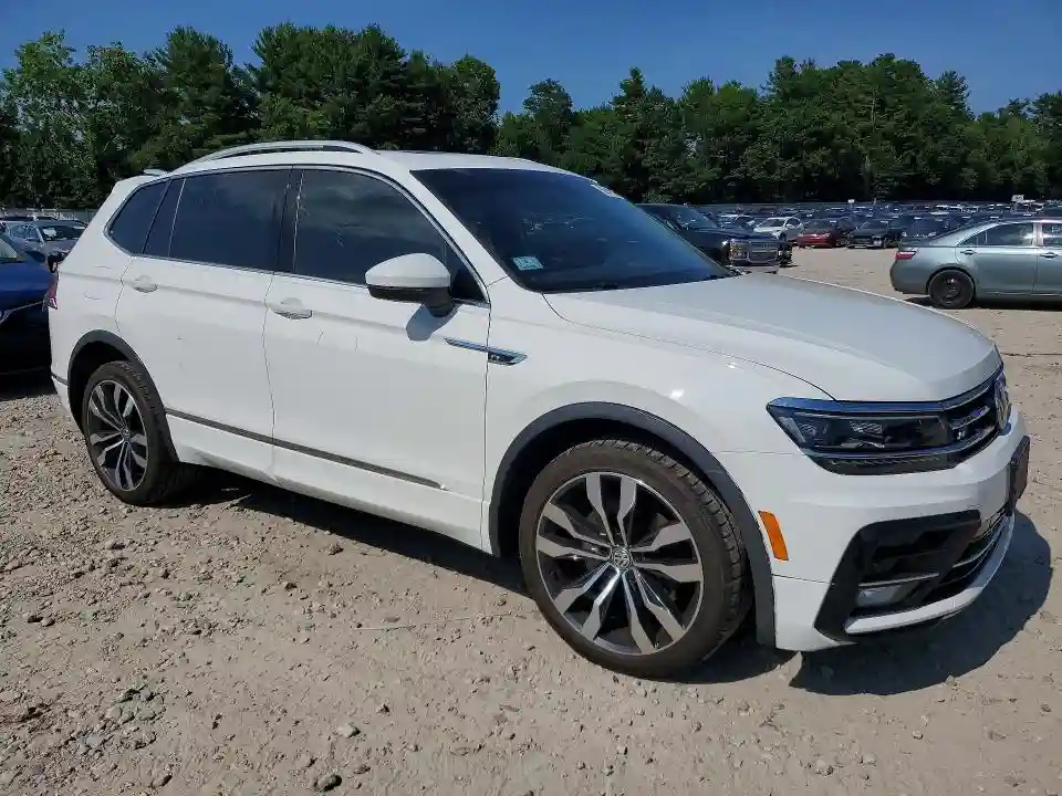 3VV4B7AX3JM144755 2018 VOLKSWAGEN TIGUAN-3